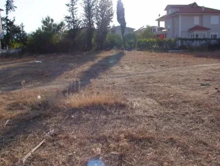 For Sale Land 884Sqm