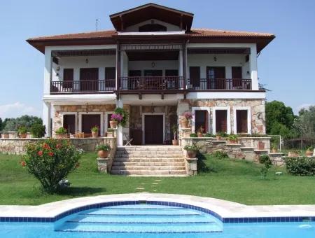 Immobilien Zum Verkauf, Dalyan 12,338M2 Grundstück Luxus-Villa Zum Verkauf In