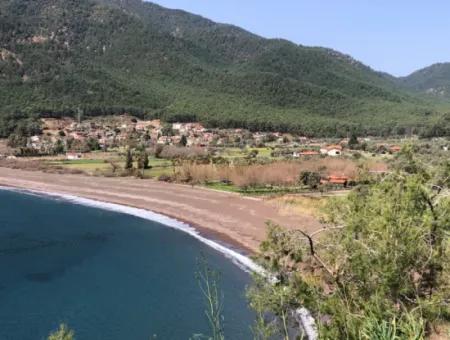 3250M2 Grundstück Zum Verkauf In Ekincik Mit Blick Auf Das Meer