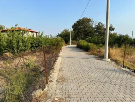 Grundstück Zum Verkauf In Çandır Mit Zustimmungsteilung 1160M2 Im Bebauten Gebiet Des Dorfes