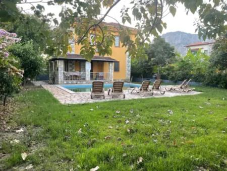 Dalyan Gülpinar 500M2 Land In Corner For Sale 3 1 Villas