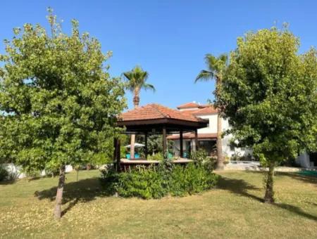 Villa For Sale In Okçular On 1007M2 Plot