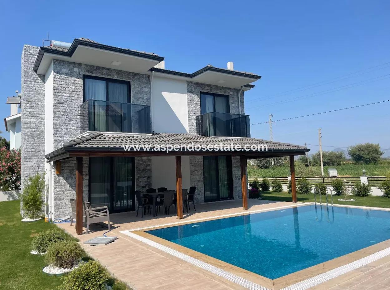 Dalyan'da 4+1 Satılık Villa